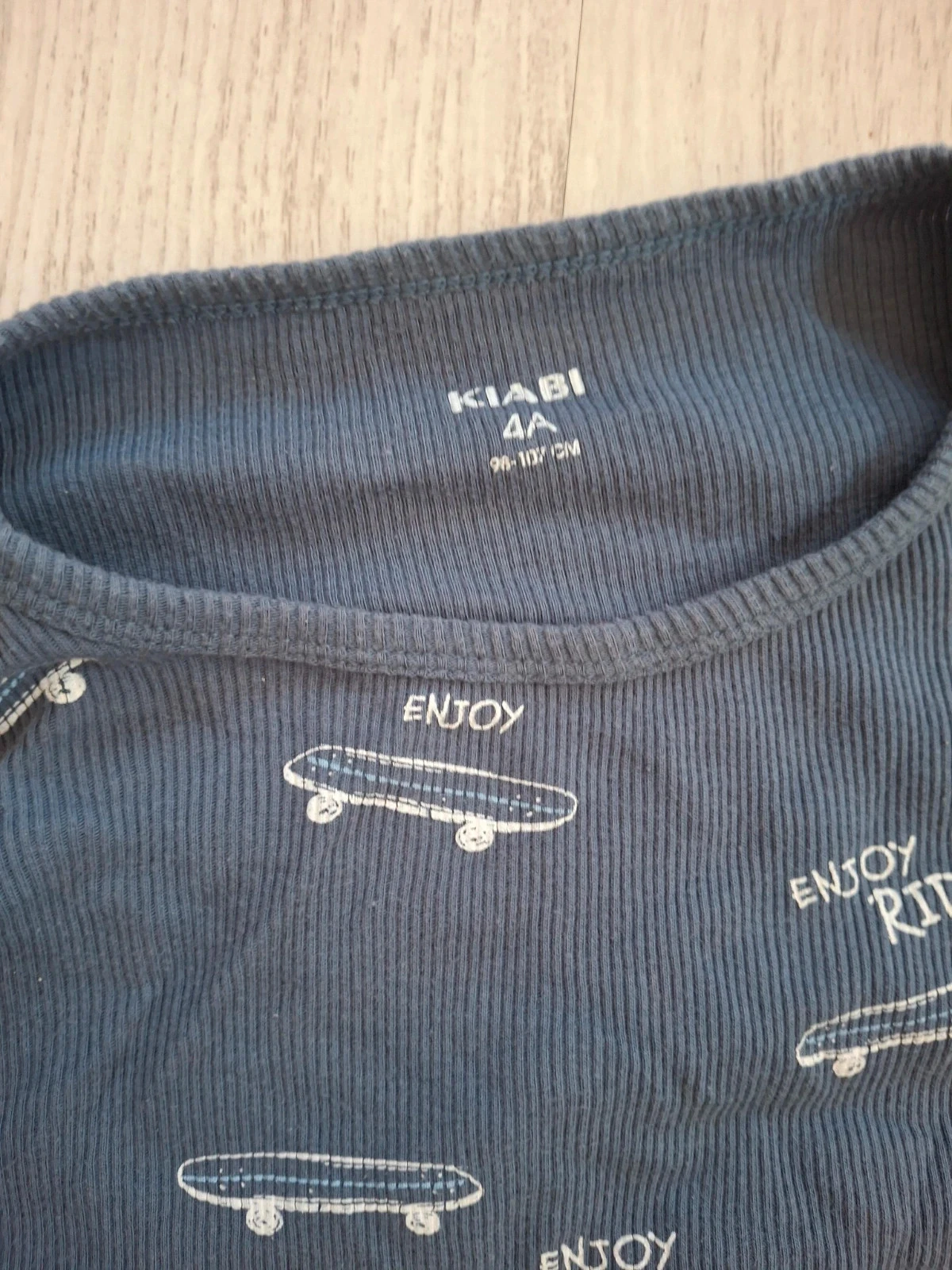 🌙 Lot/conjunto de pijama de 2 piezas para niño azul marino/verde agua acanalado Kiabi – Talla 4 años🌙 – photo 4